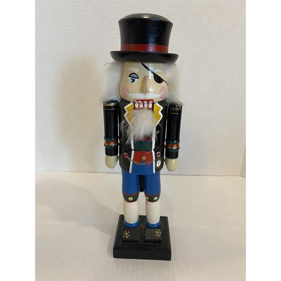 Nutcracker Pirate With Eye Patch 12 Inches Wooden - Picture 4 of 4